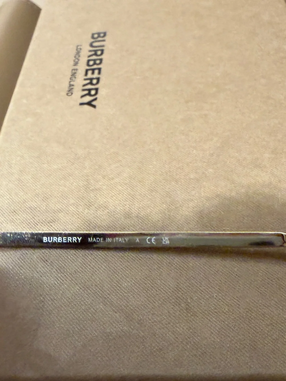 Burberry unisex Aviator Sunglasses with Brown Gradient Lenses